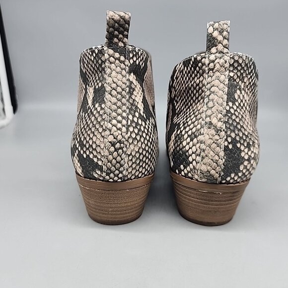 lane bryant Snake Suede Booties Size 11 Slip On Beige Shoes - Picture 3 of 7